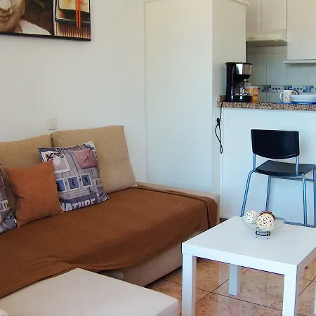Comfortable Studio By Helloapartments *